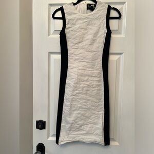 NICOLE MILLER WHITE/BLACK SHEATH DRESS SIZE P